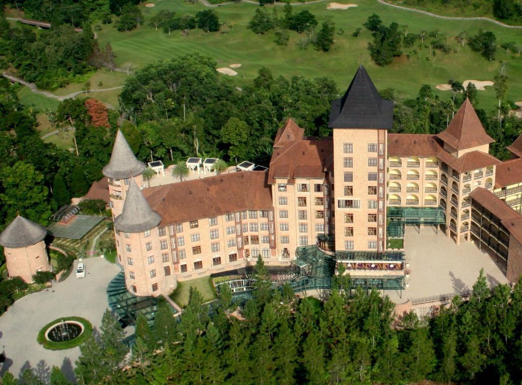 The Chateau Spa & Wellness Resort Bukit Tinggi Zewnętrze zdjęcie